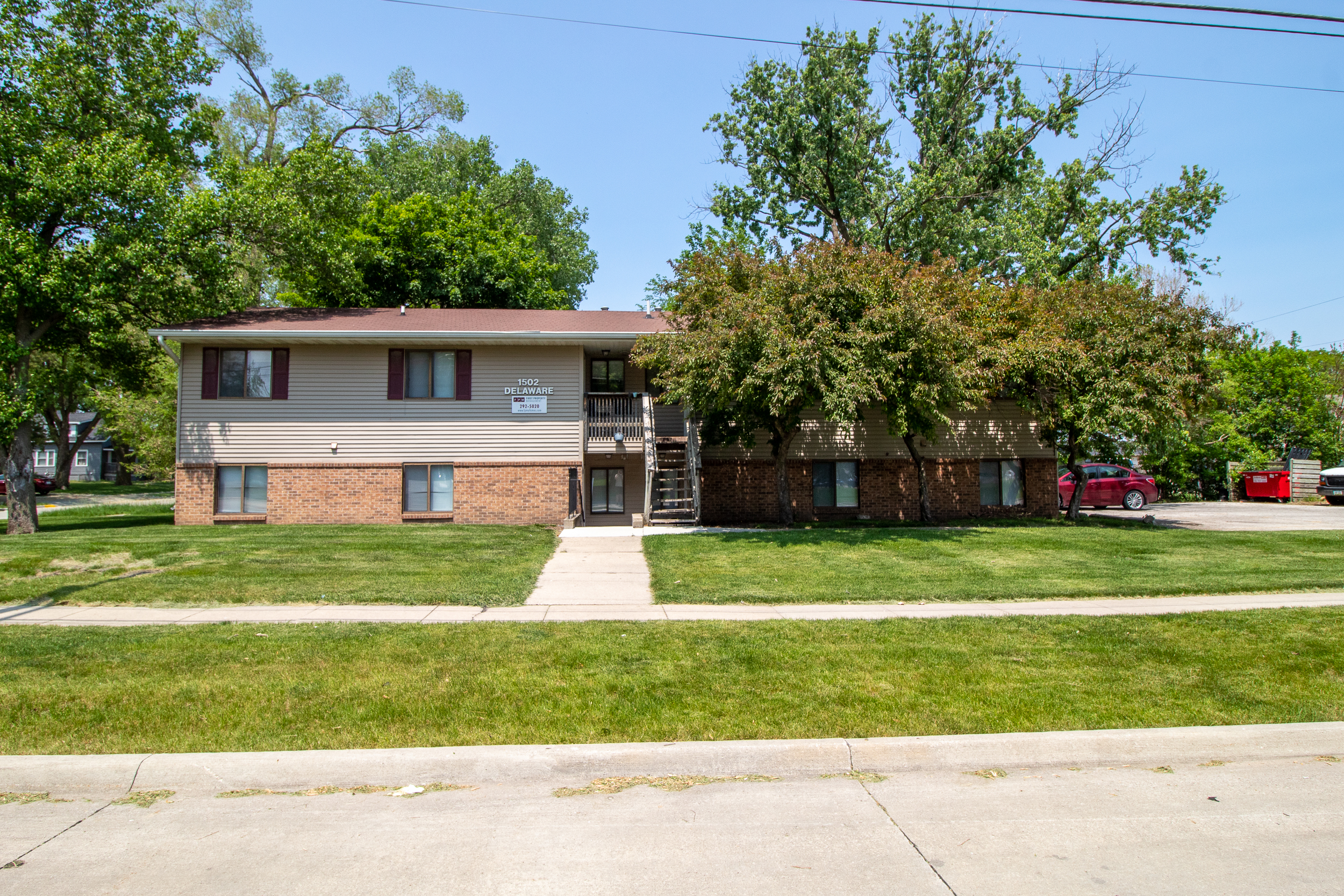 1502 Delaware Ave
