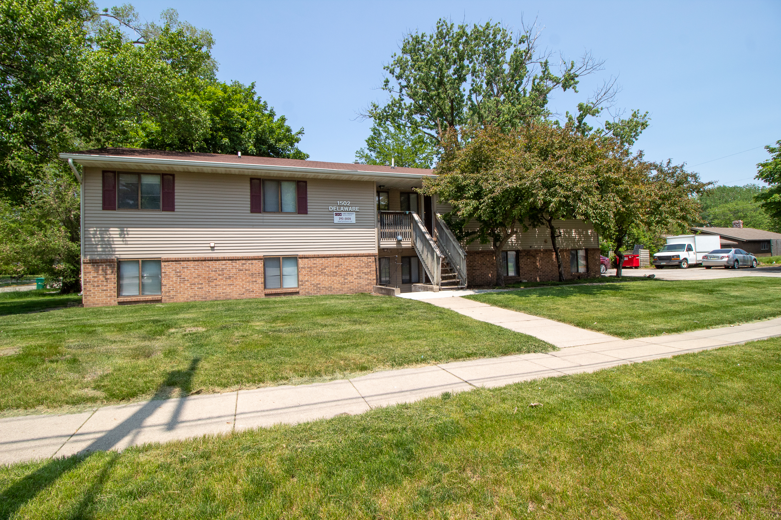 1502 Delaware Ave