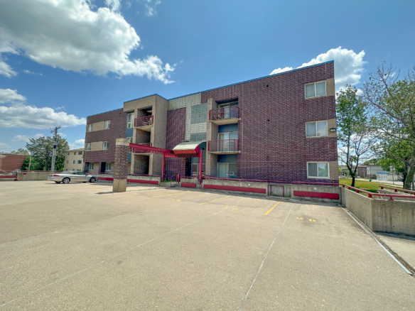 244 N. Hyland Ave