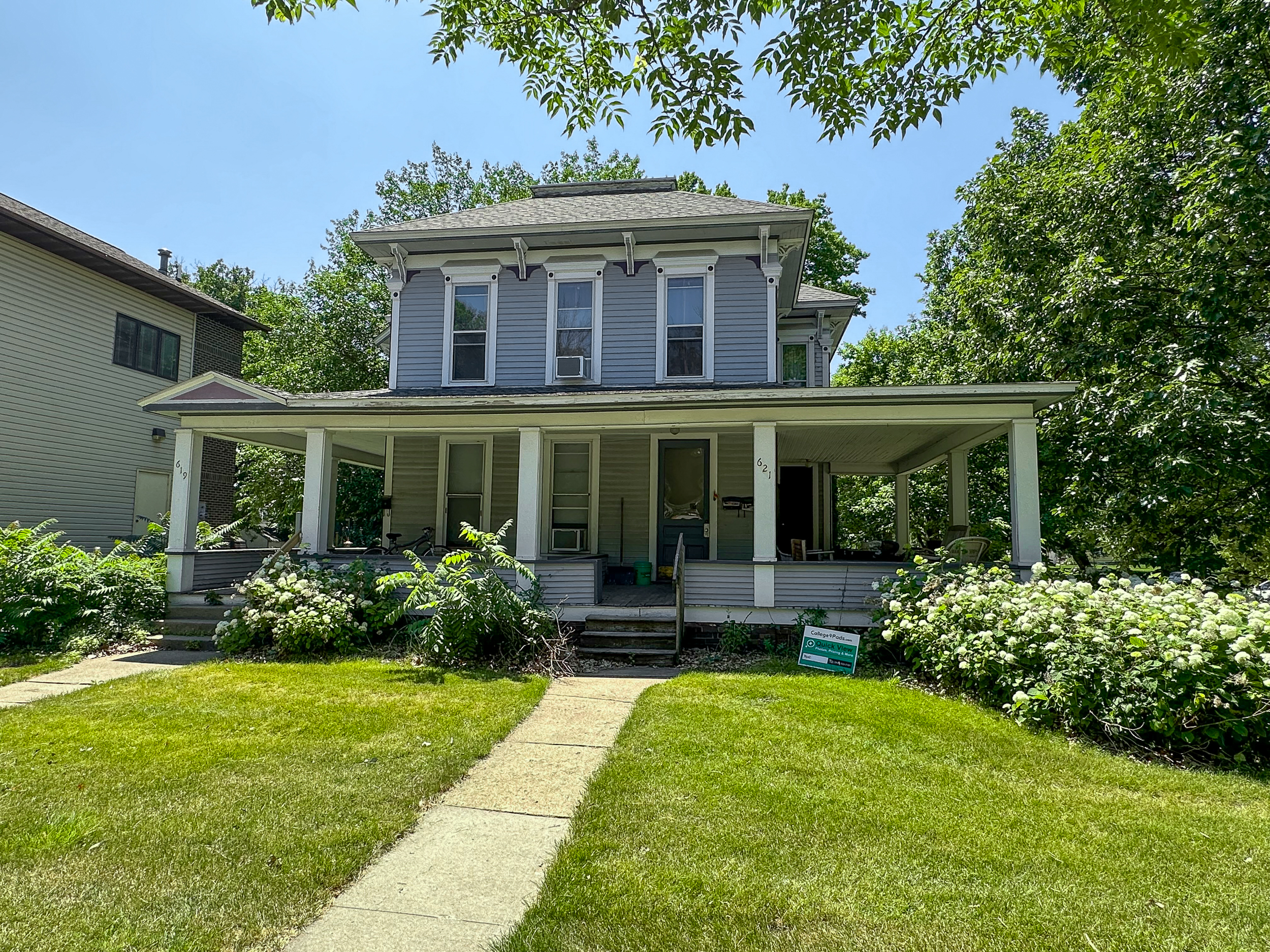 621 Duff Ave