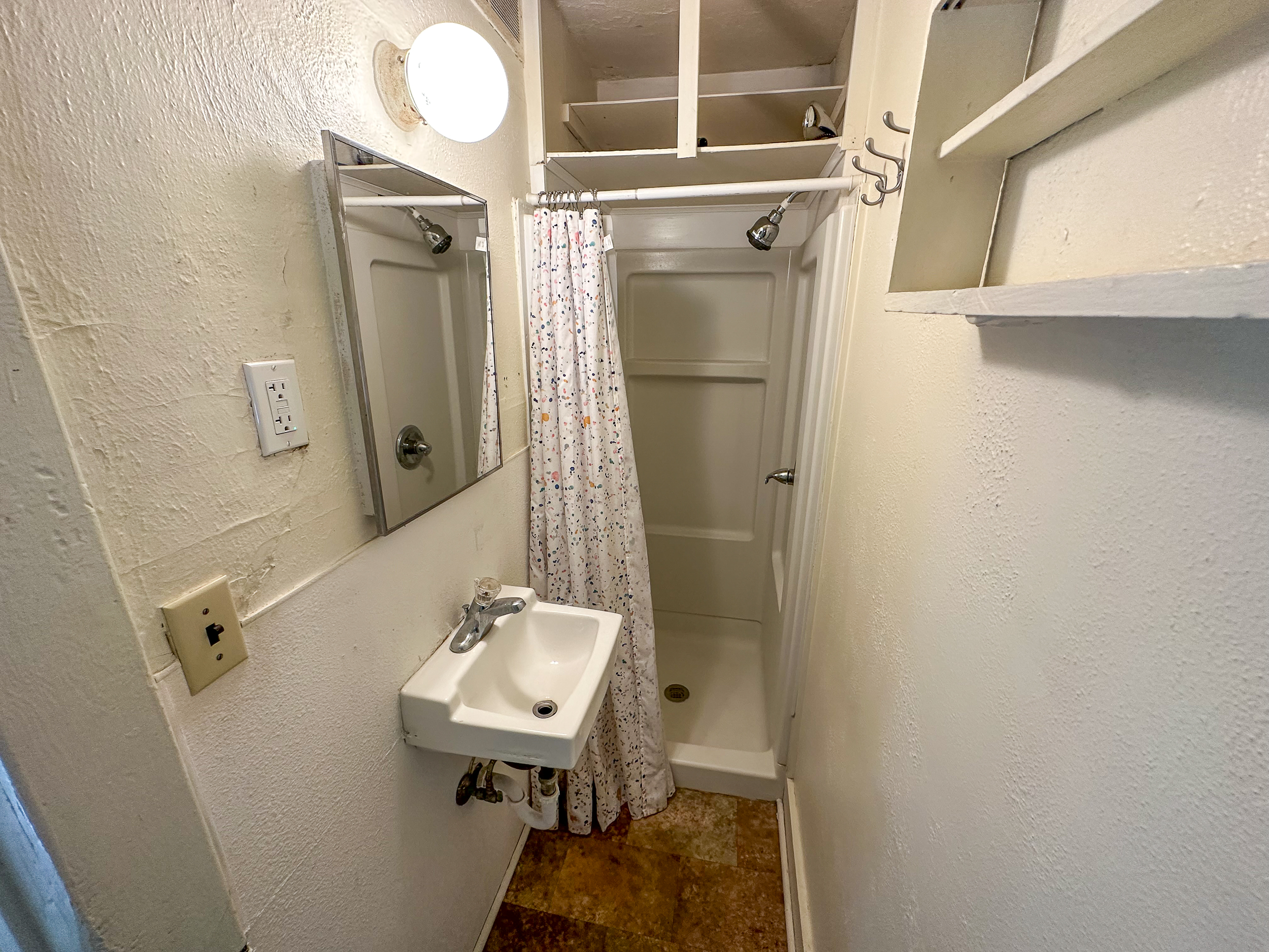 3322 Story St