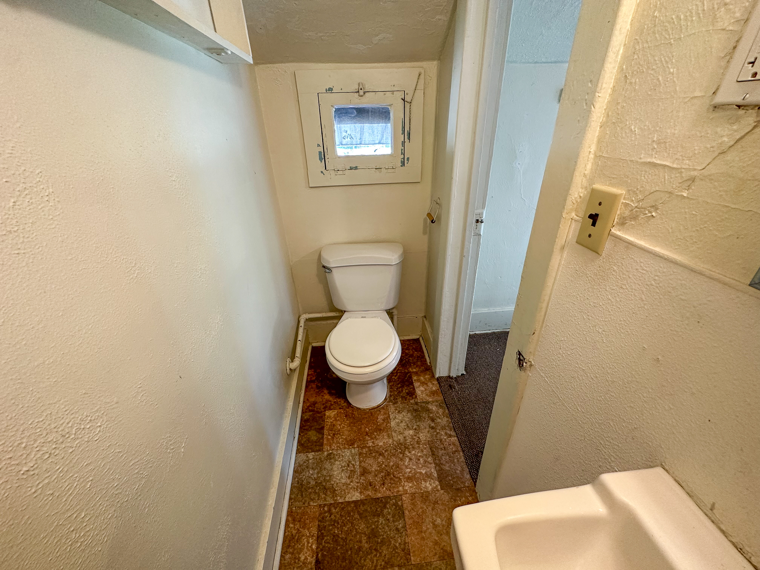 3322 Story St