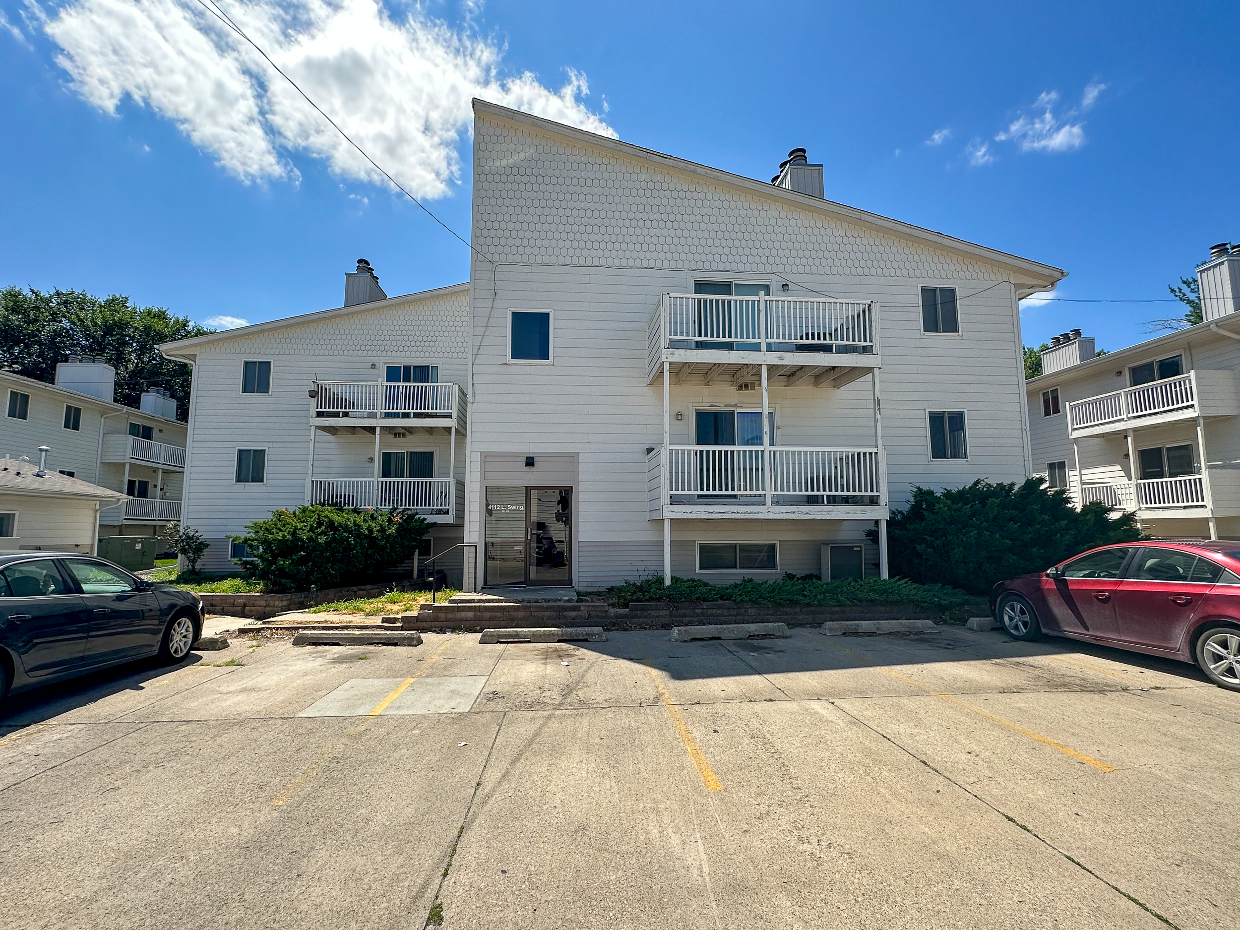 4112 Lincoln Swing
