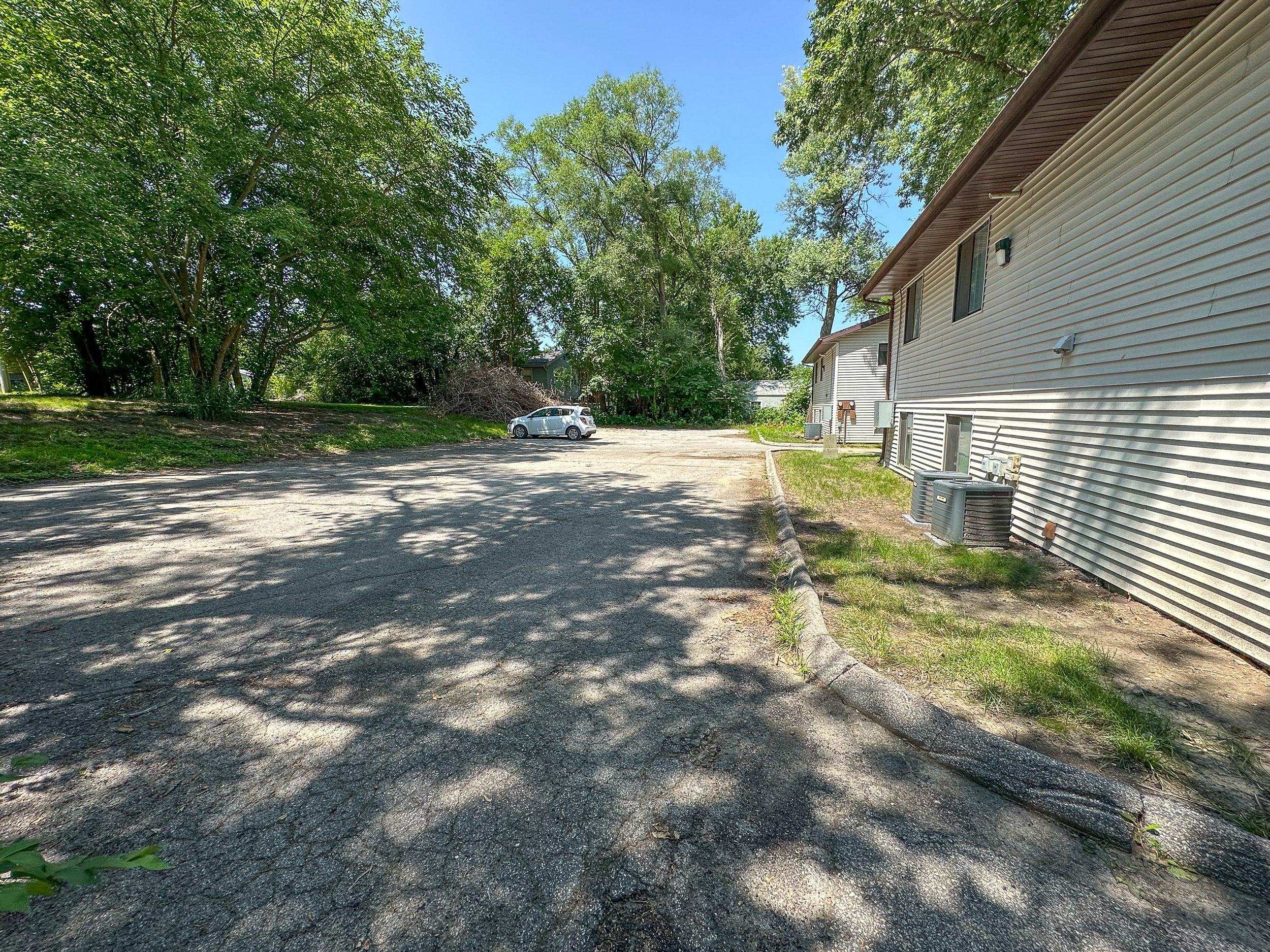 309-315 S. Franklin Ave Duplex