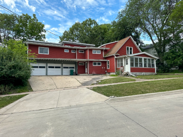 3012-3014 Woodland Street Duplex