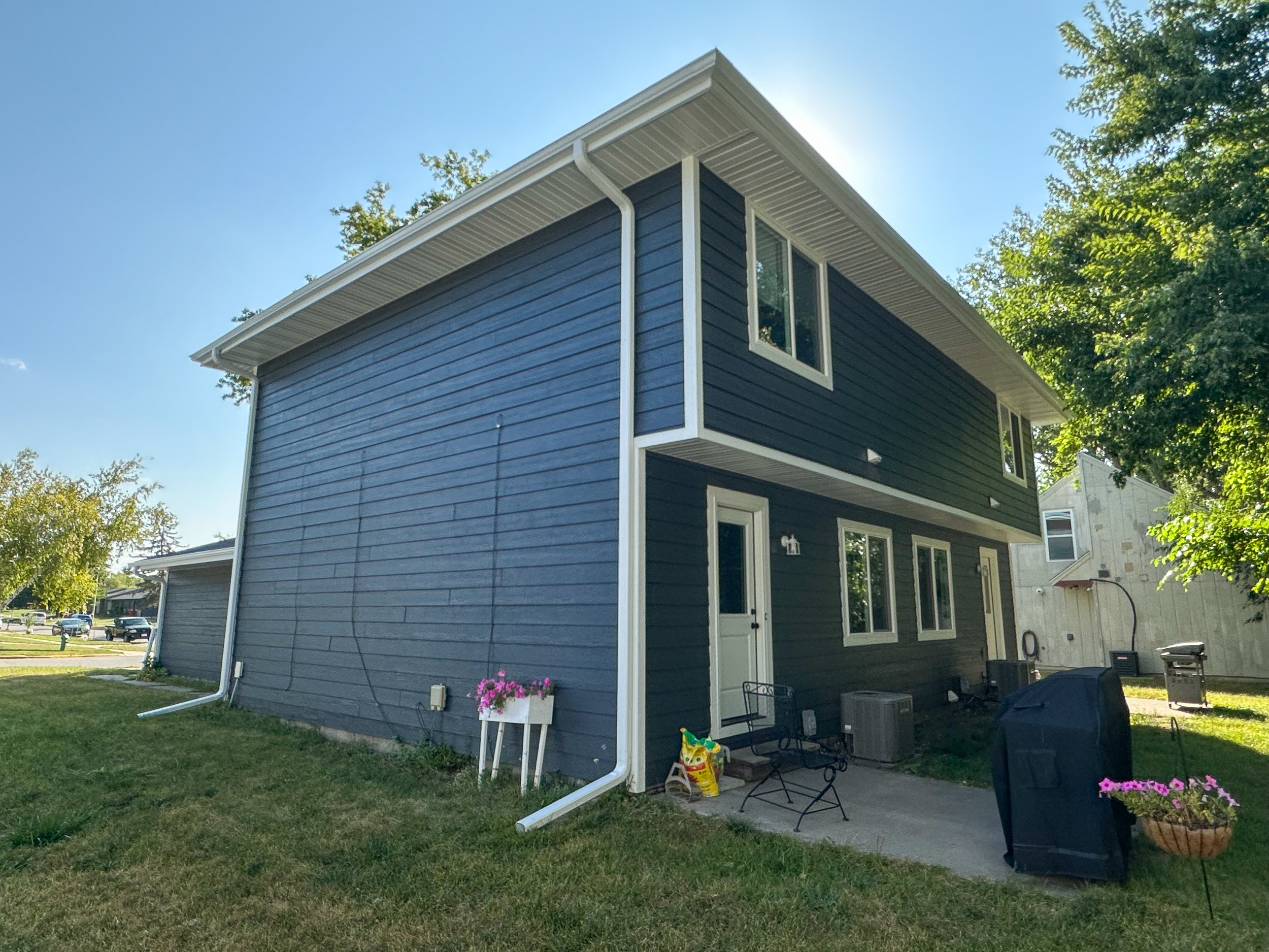 4227/4229 Toronto Street Duplex