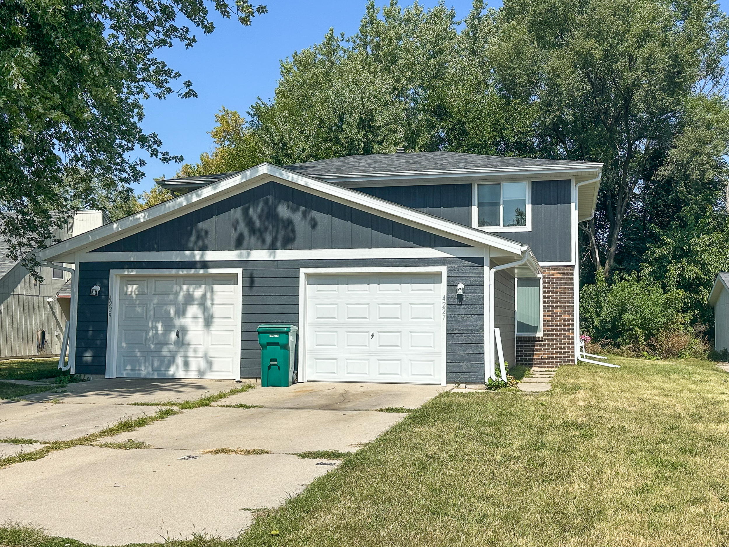 4227/4229 Toronto Street Duplex