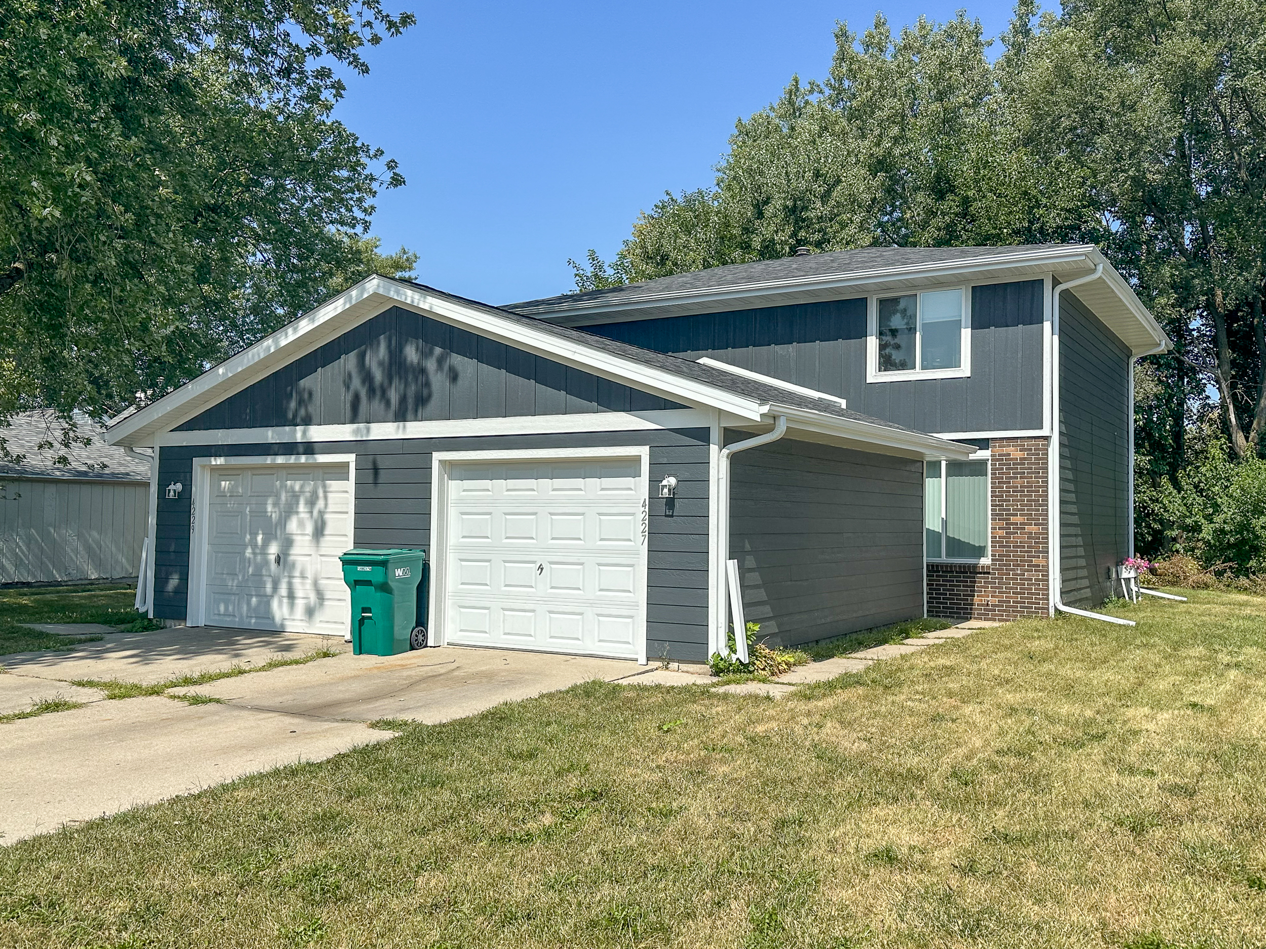 4227/4229 Toronto Street Duplex