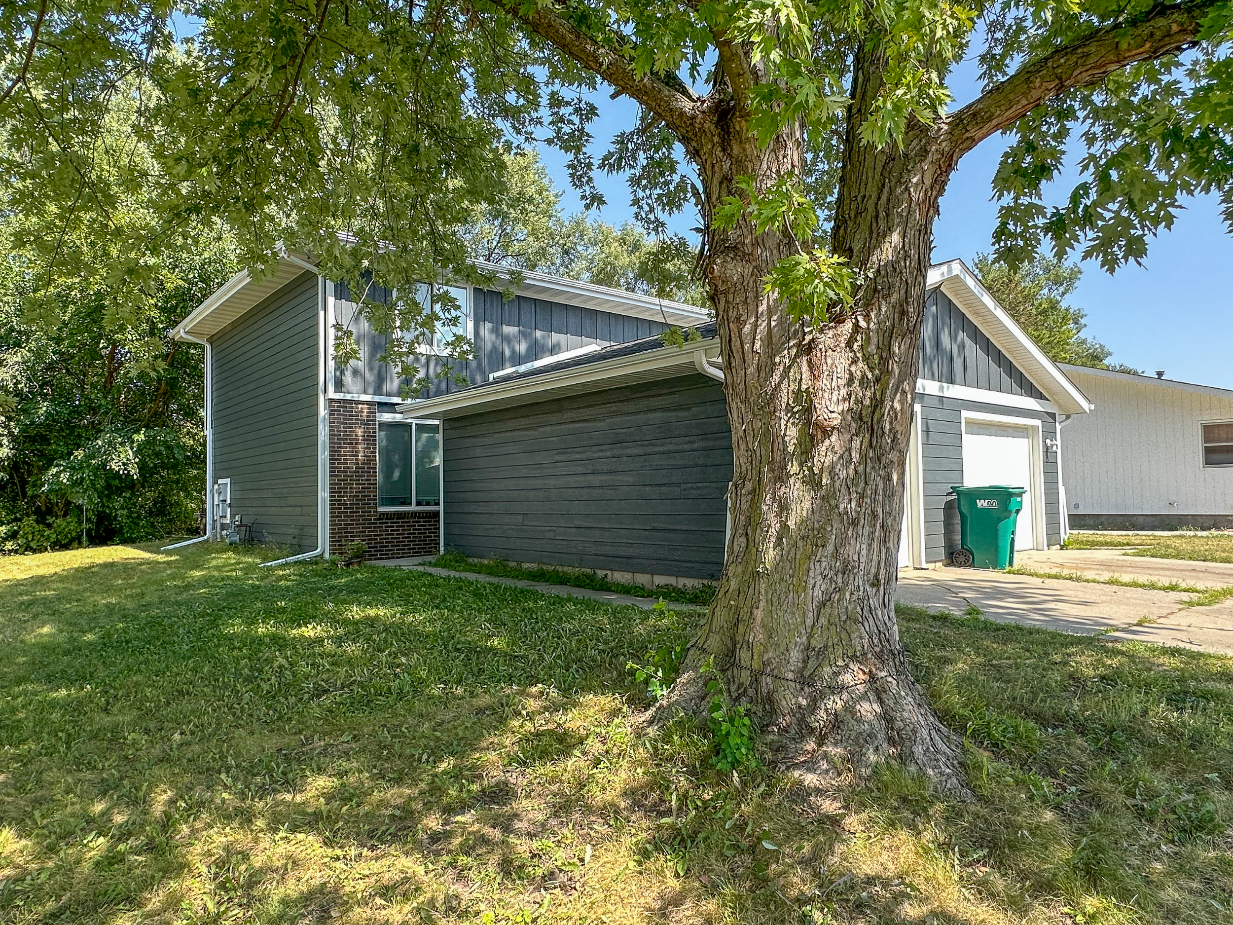 4227/4229 Toronto Street Duplex