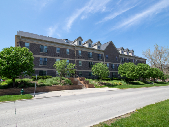 205 Beach Ave – Beach View