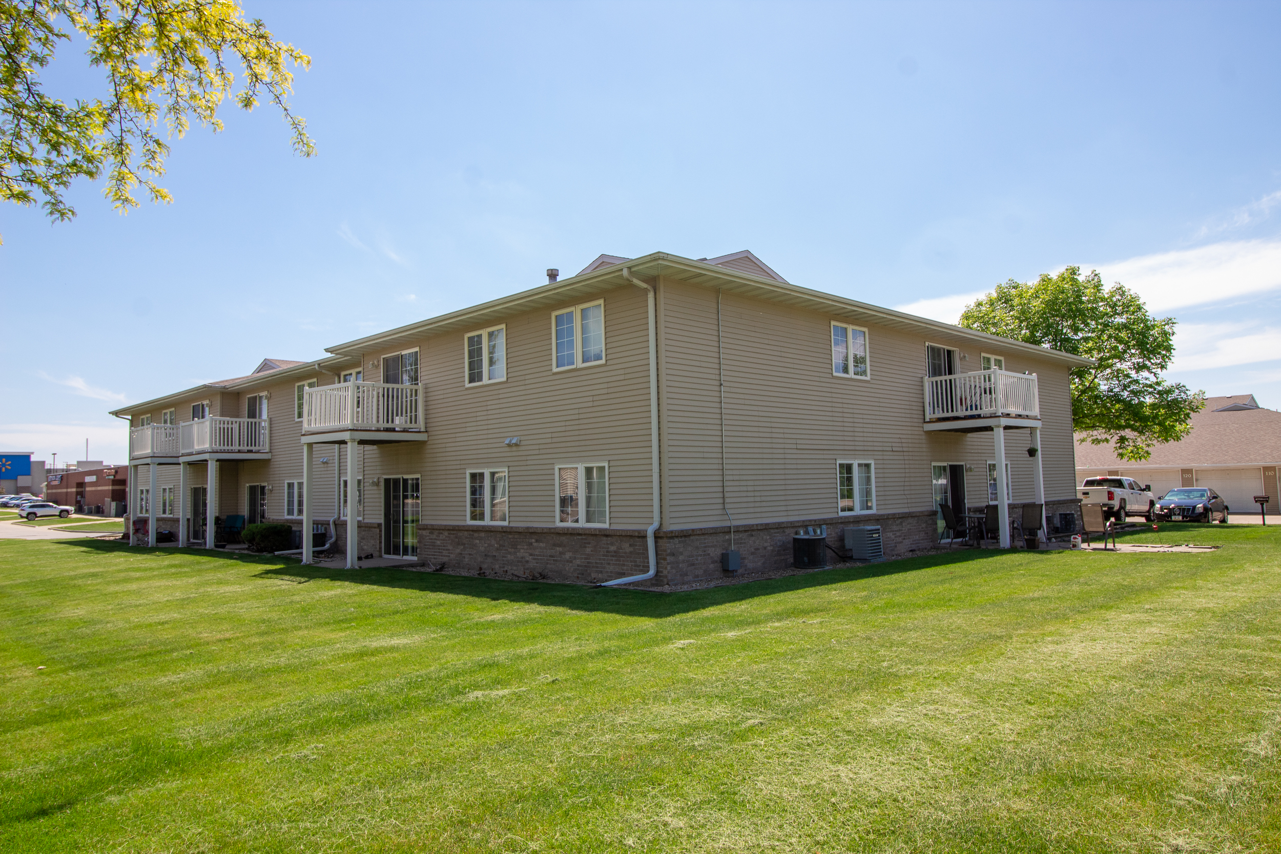 3414 Orion Dr