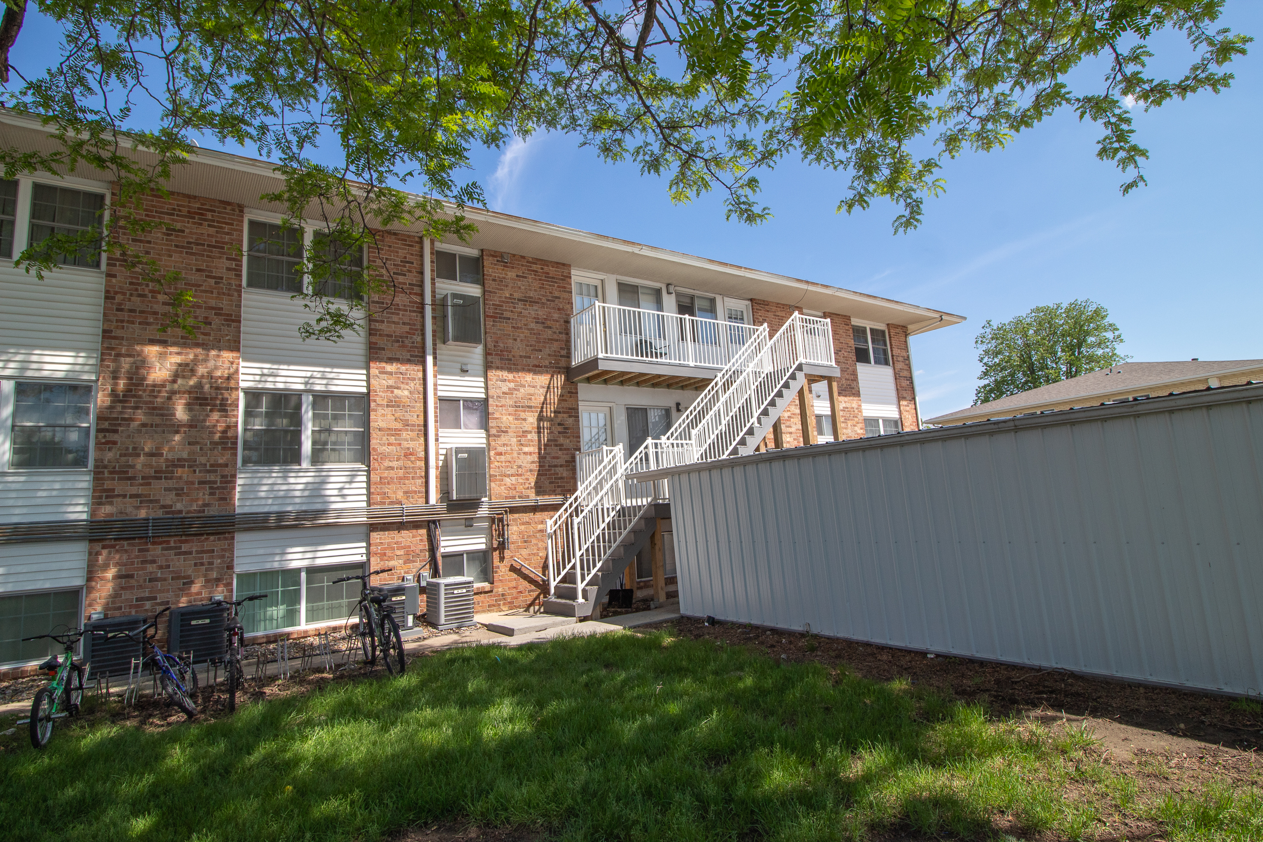 2713 Luther Drive