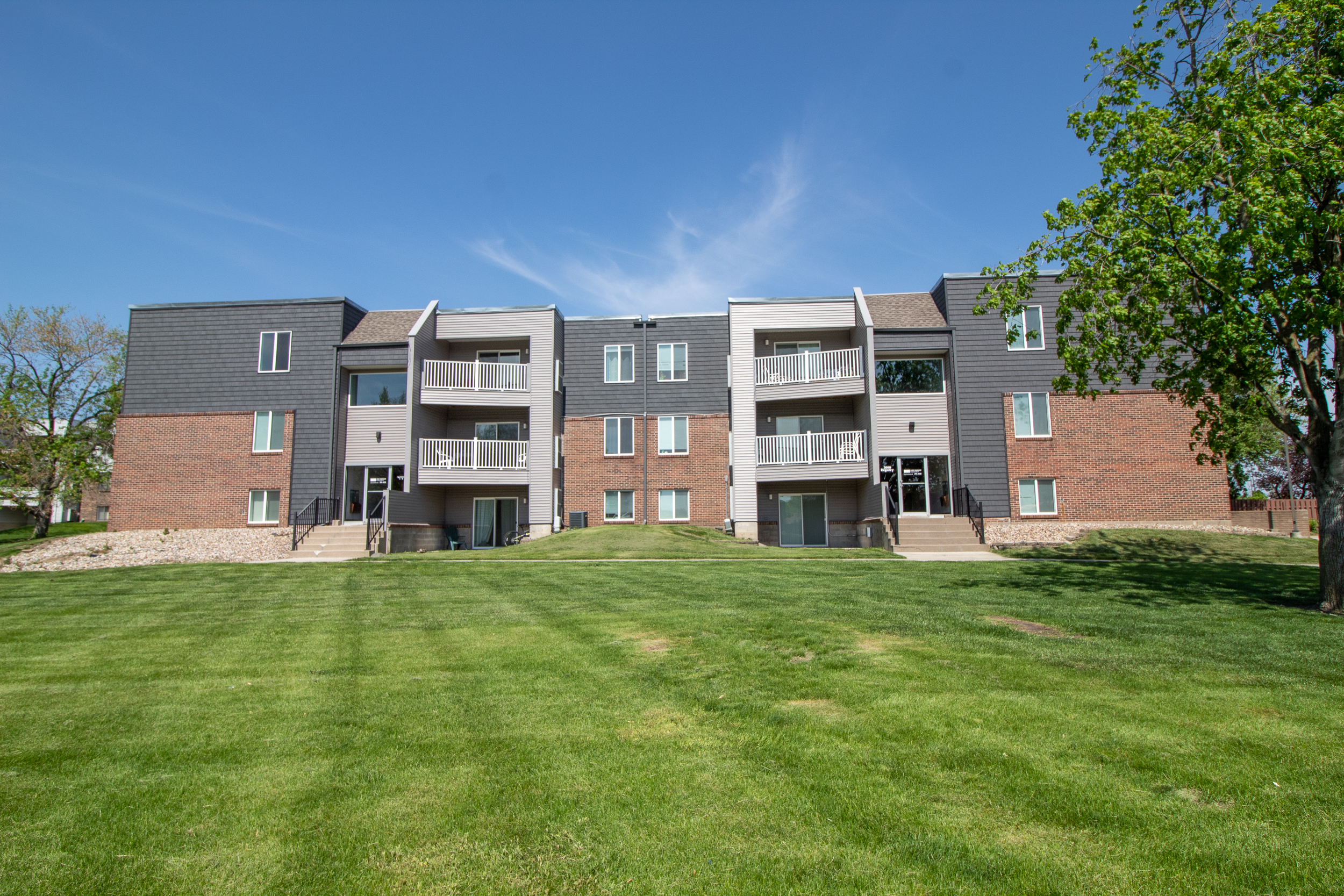 3000 Regency Ct.