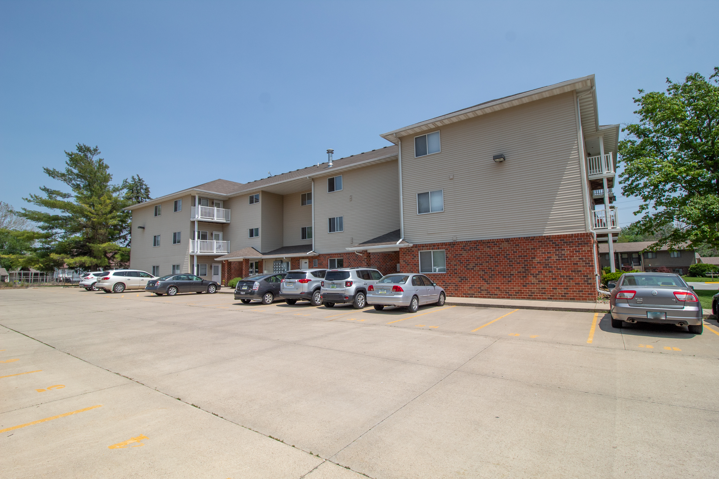 1401 N. Dakota Ave