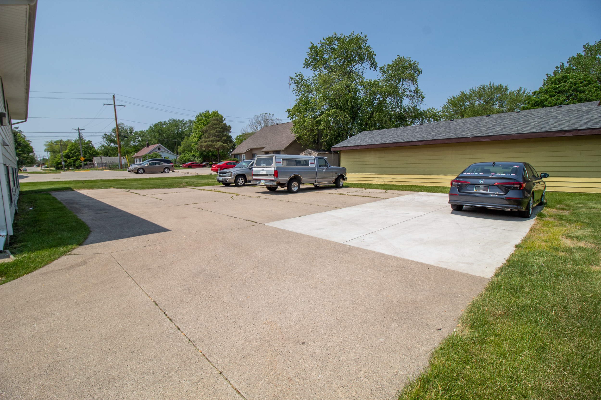 IMG_8735 4411 Castlewood Pl