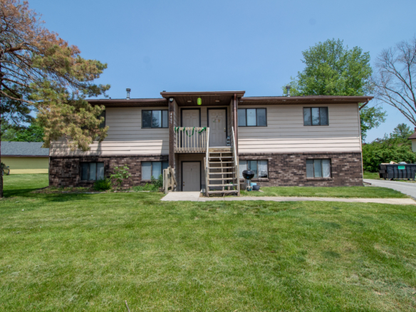 4405 Castlewood Pl Duplex