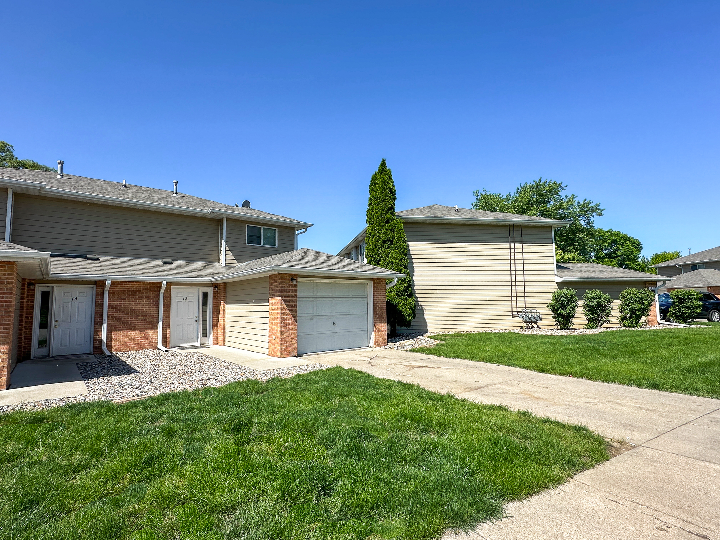 Townhomes of Mission Ridge
