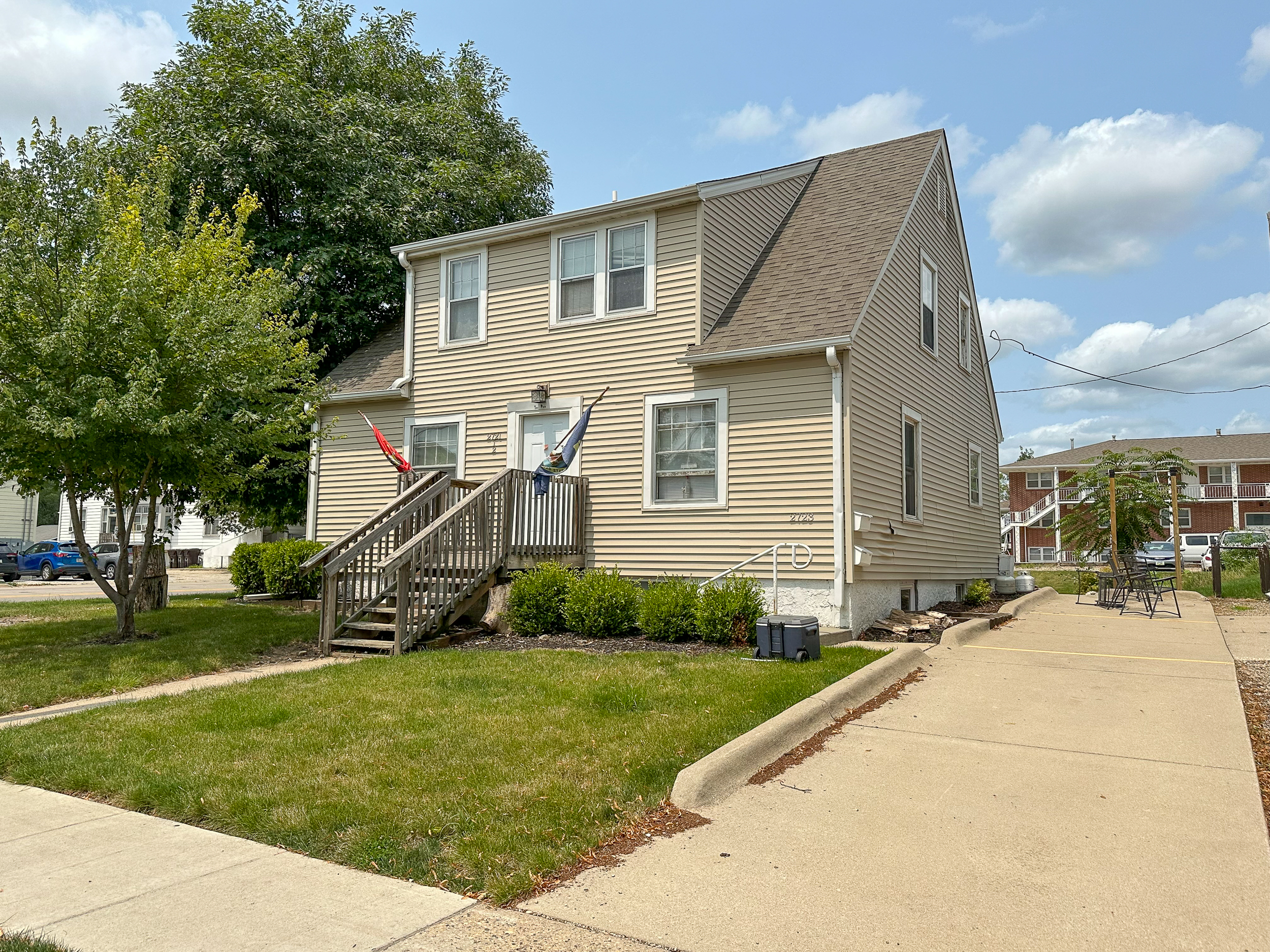 2721-2723 West Street Duplex