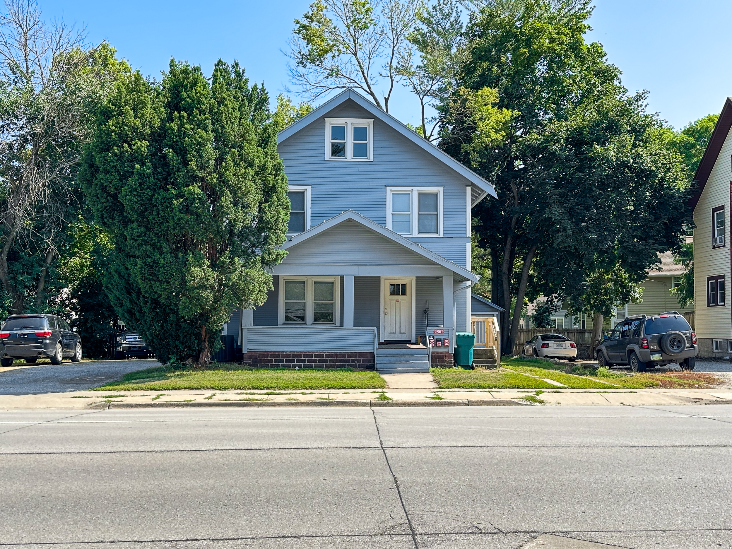 2862 Lincoln Way