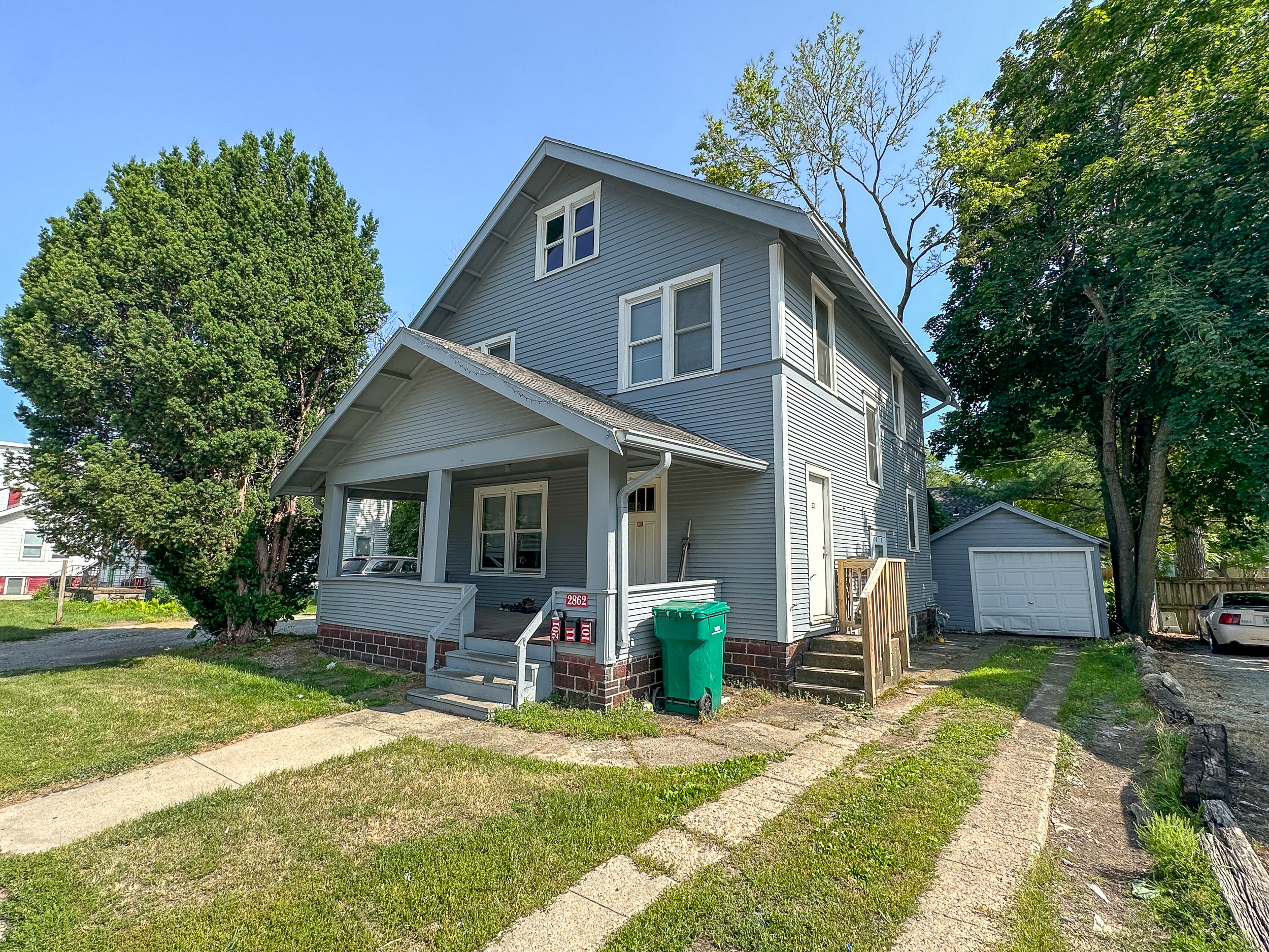 2862 Lincoln Way