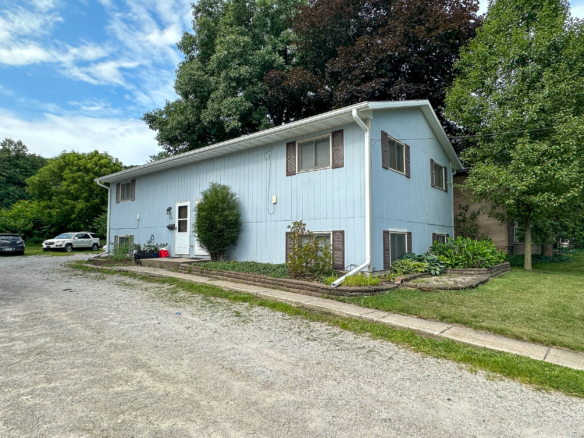 2912-2914 Oakland Street Duplex