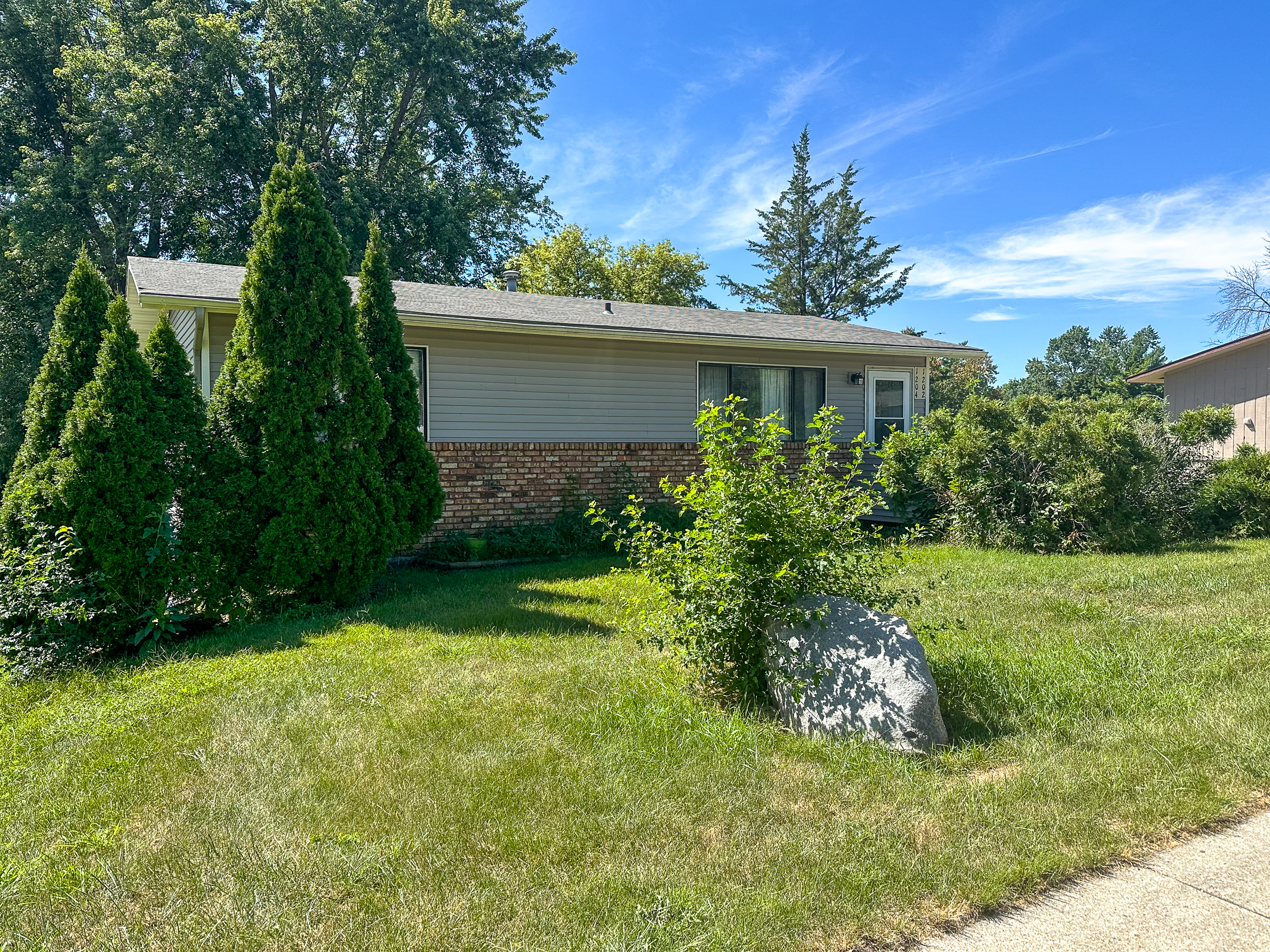 1202 & 1204 Top O Hollow Duplex