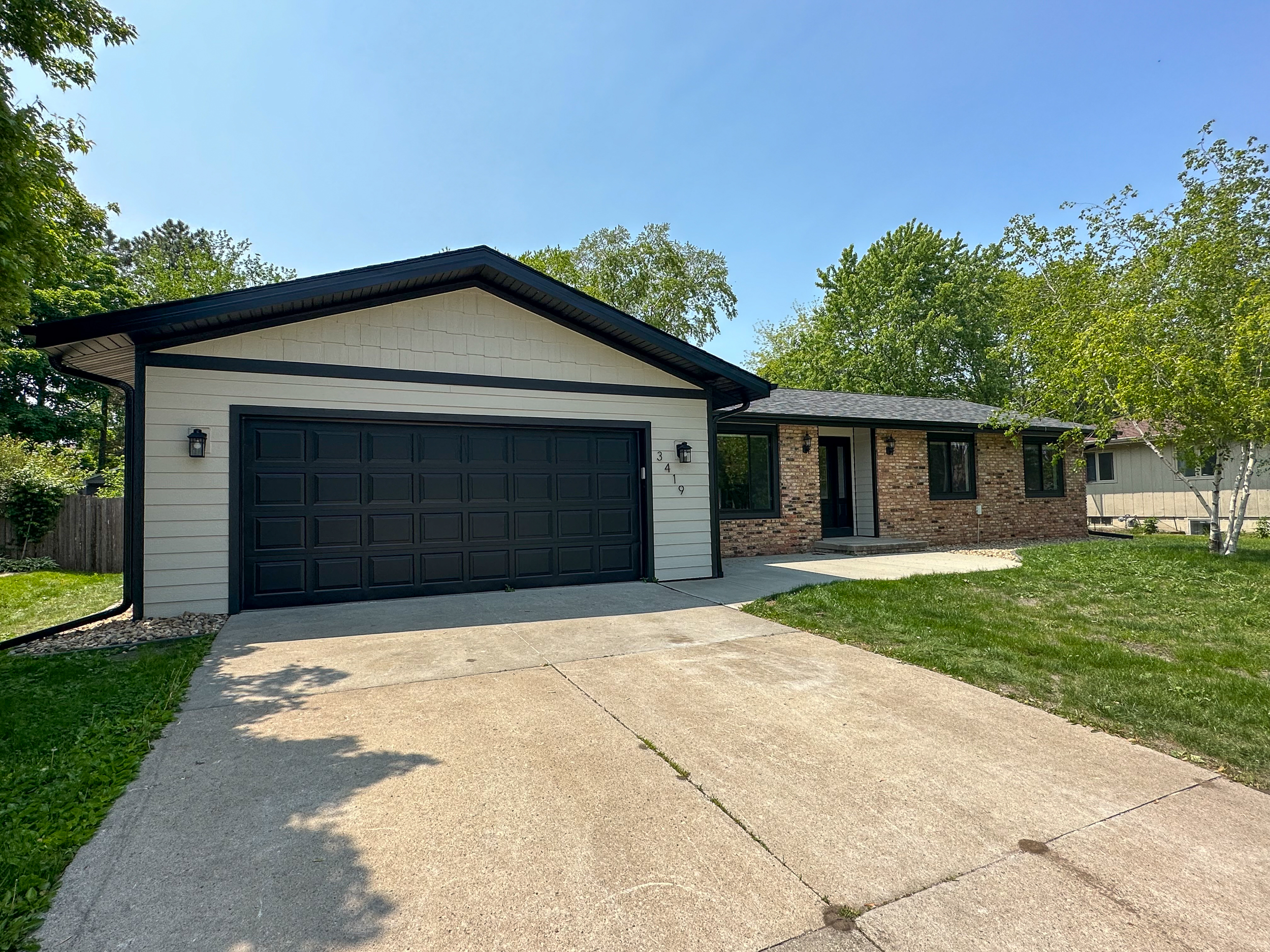 3419 Taft Ave