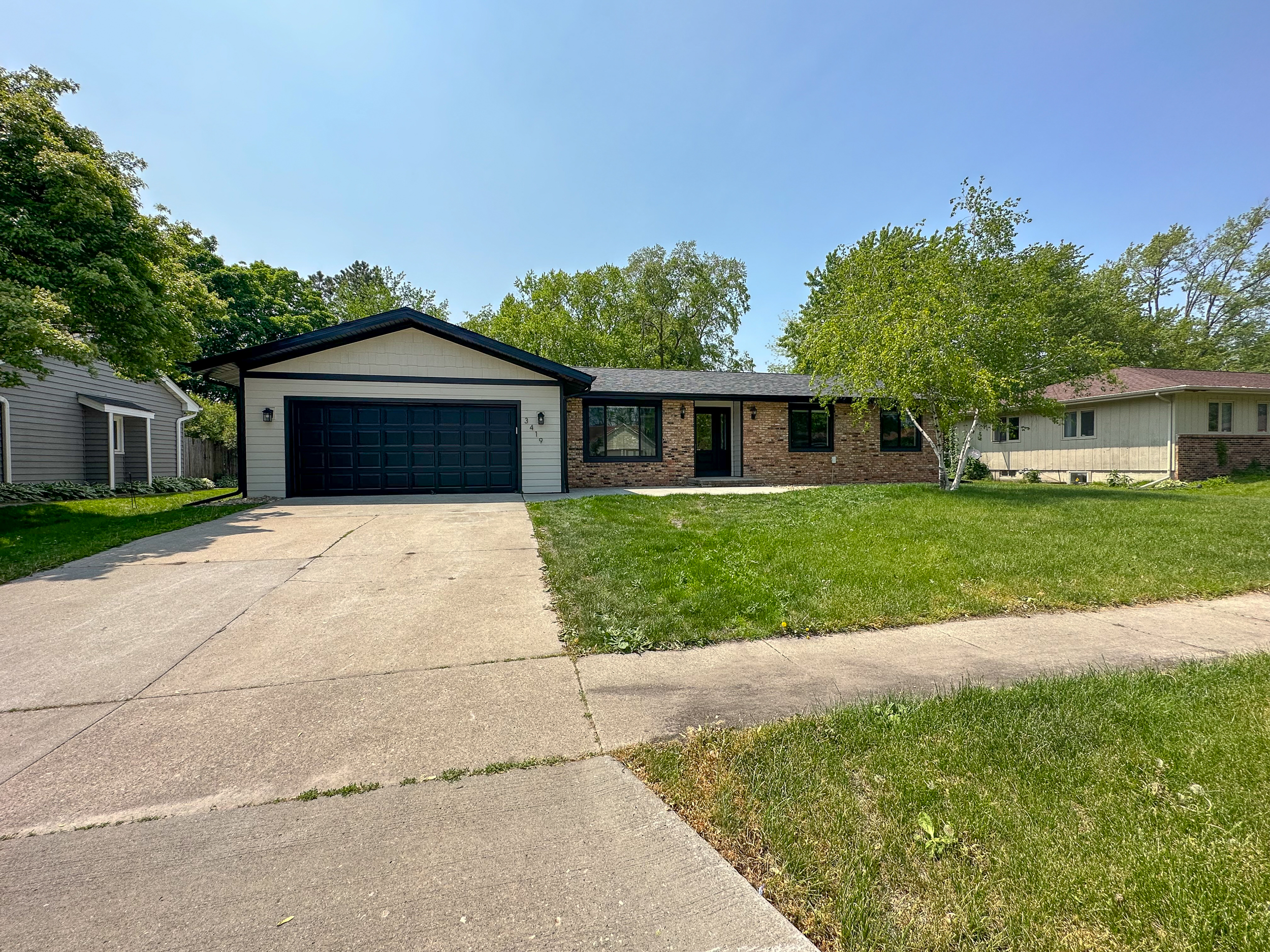 3419 Taft Ave