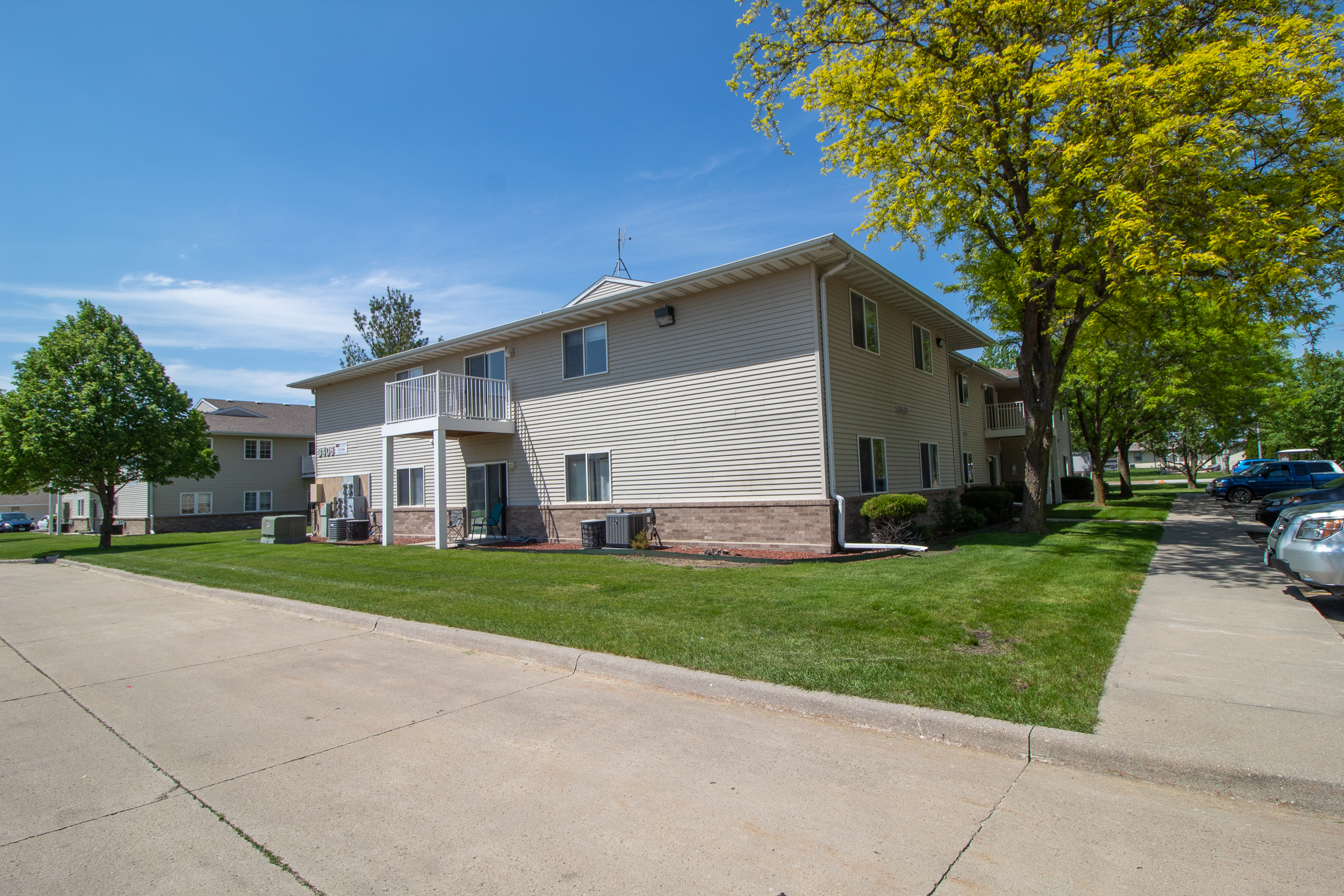 3406 Orion Dr