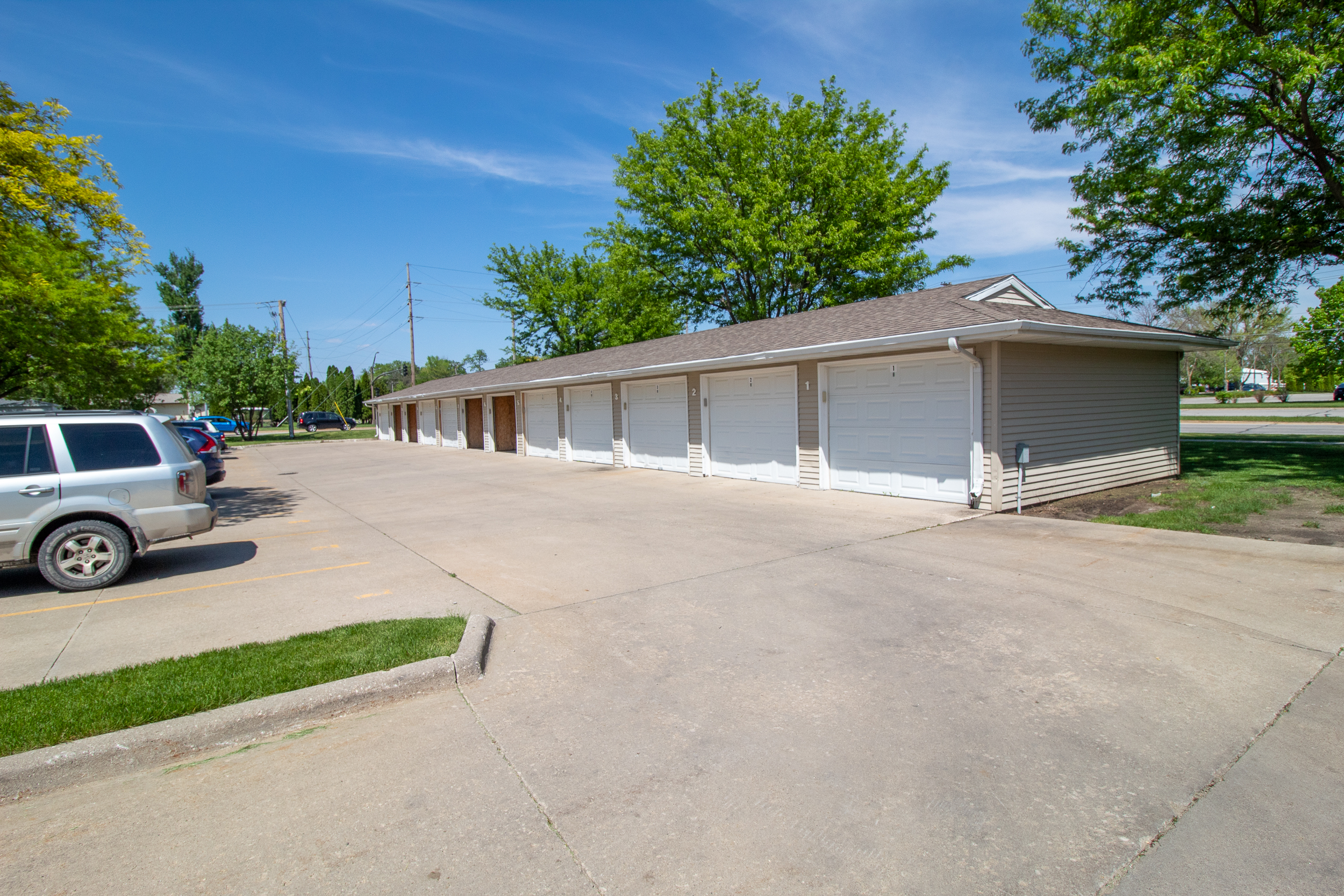 3406 Orion Dr