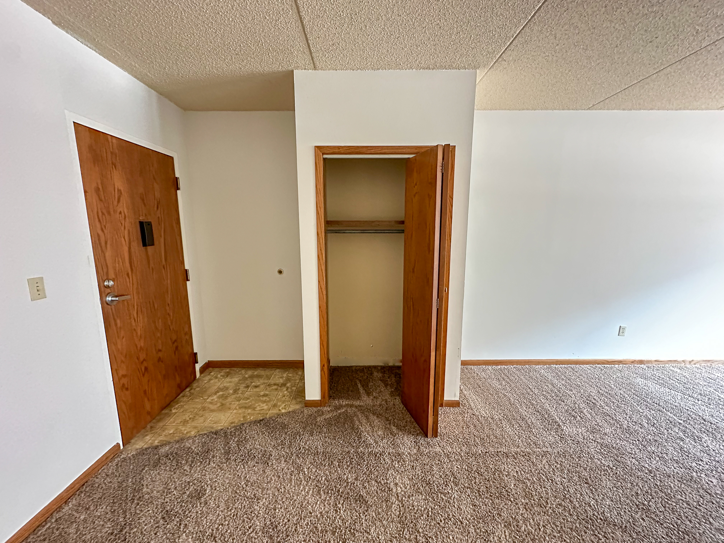 246 N Hyland Ave – Remodeled