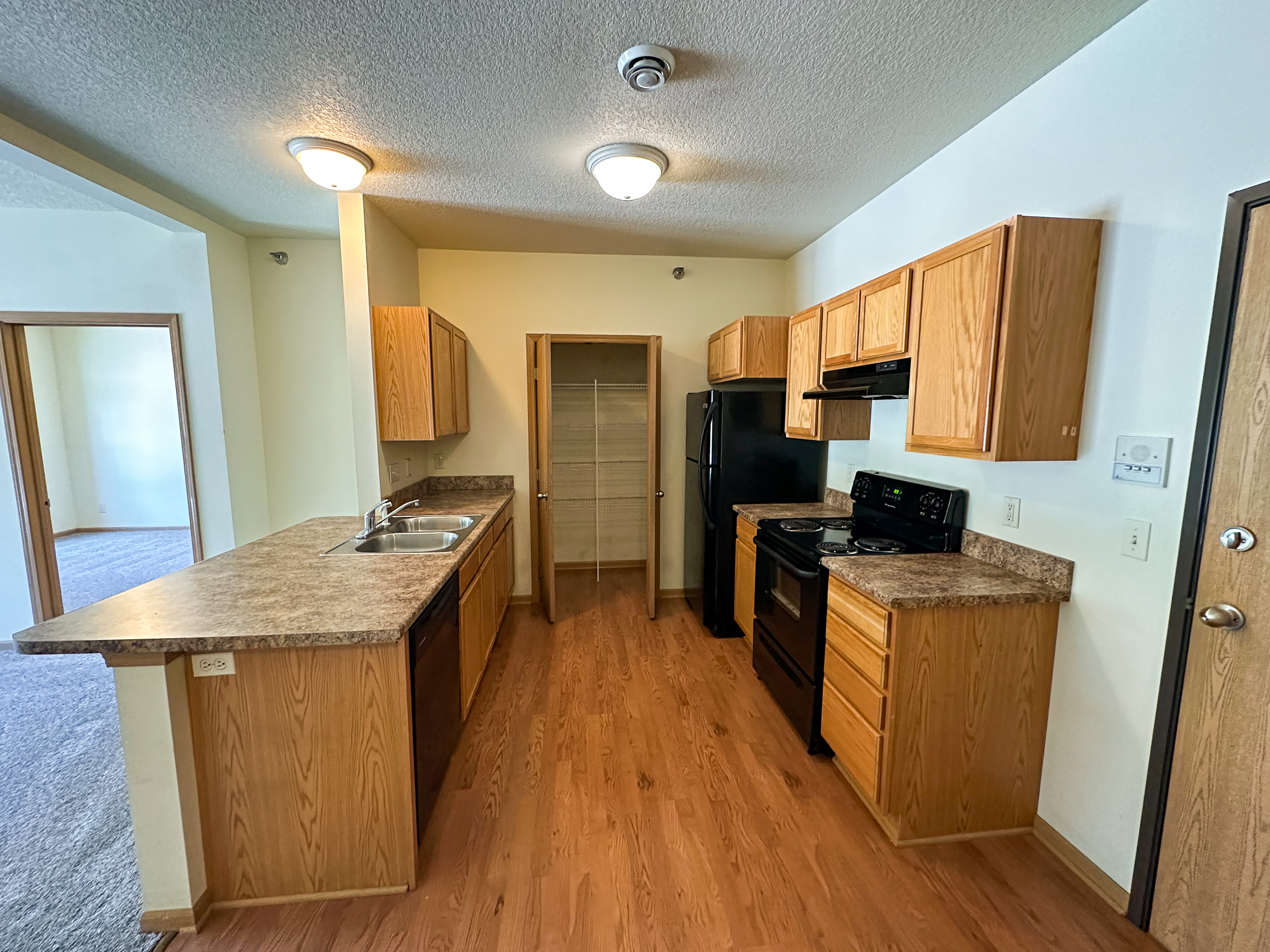 205 Beach Ave – Beach View