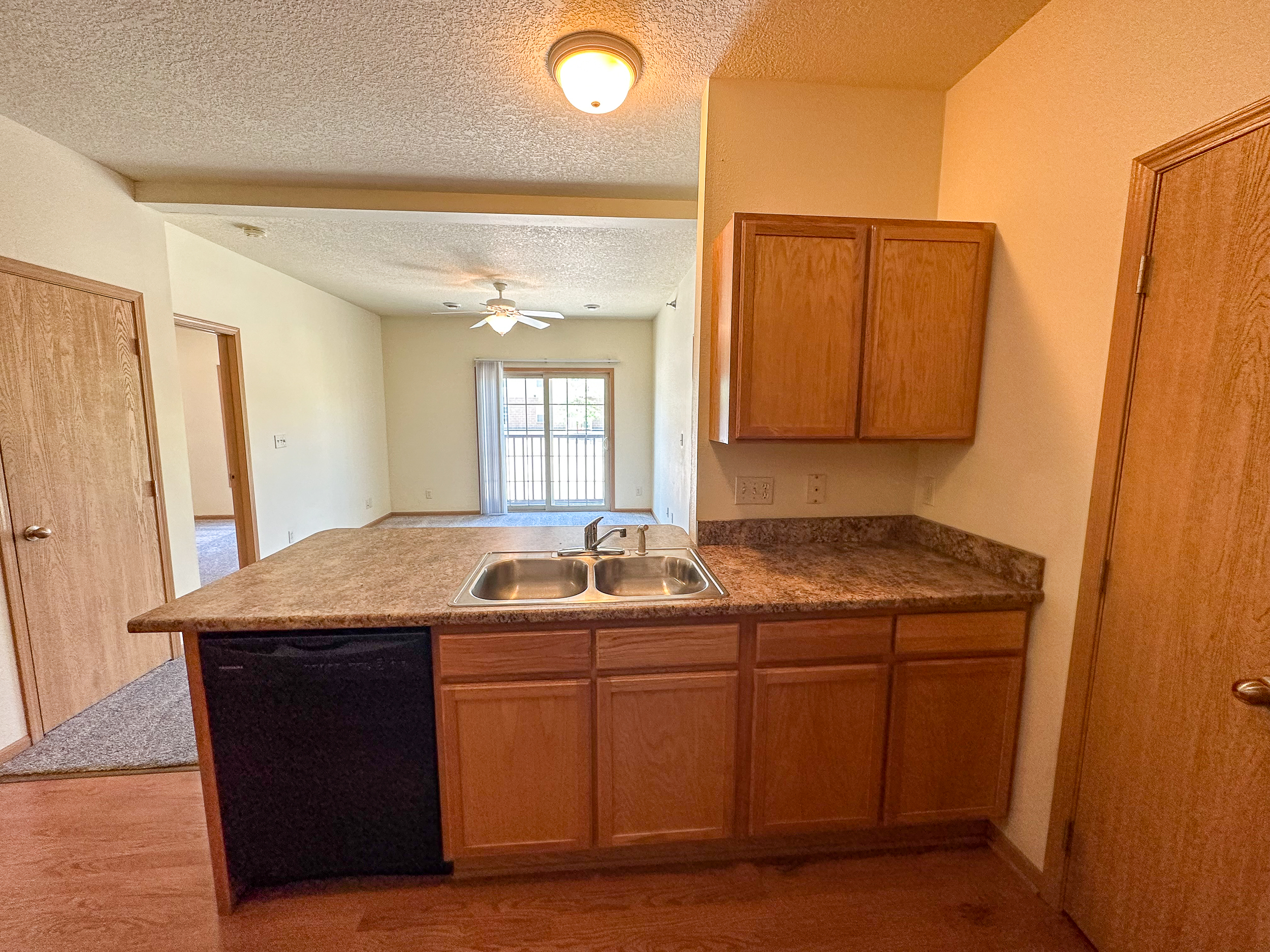 205 Beach Ave – Beach View