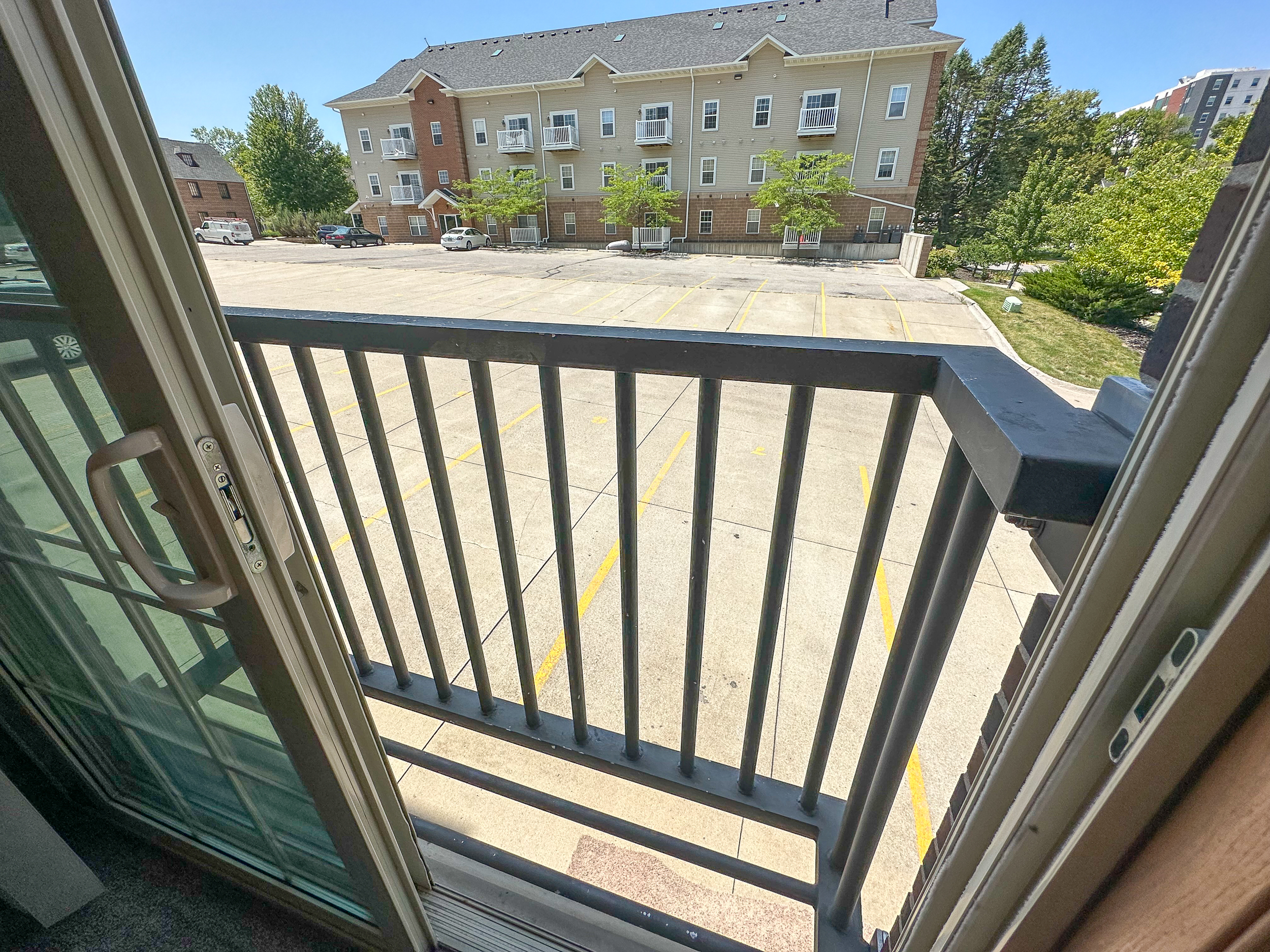 205 Beach Ave – Beach View