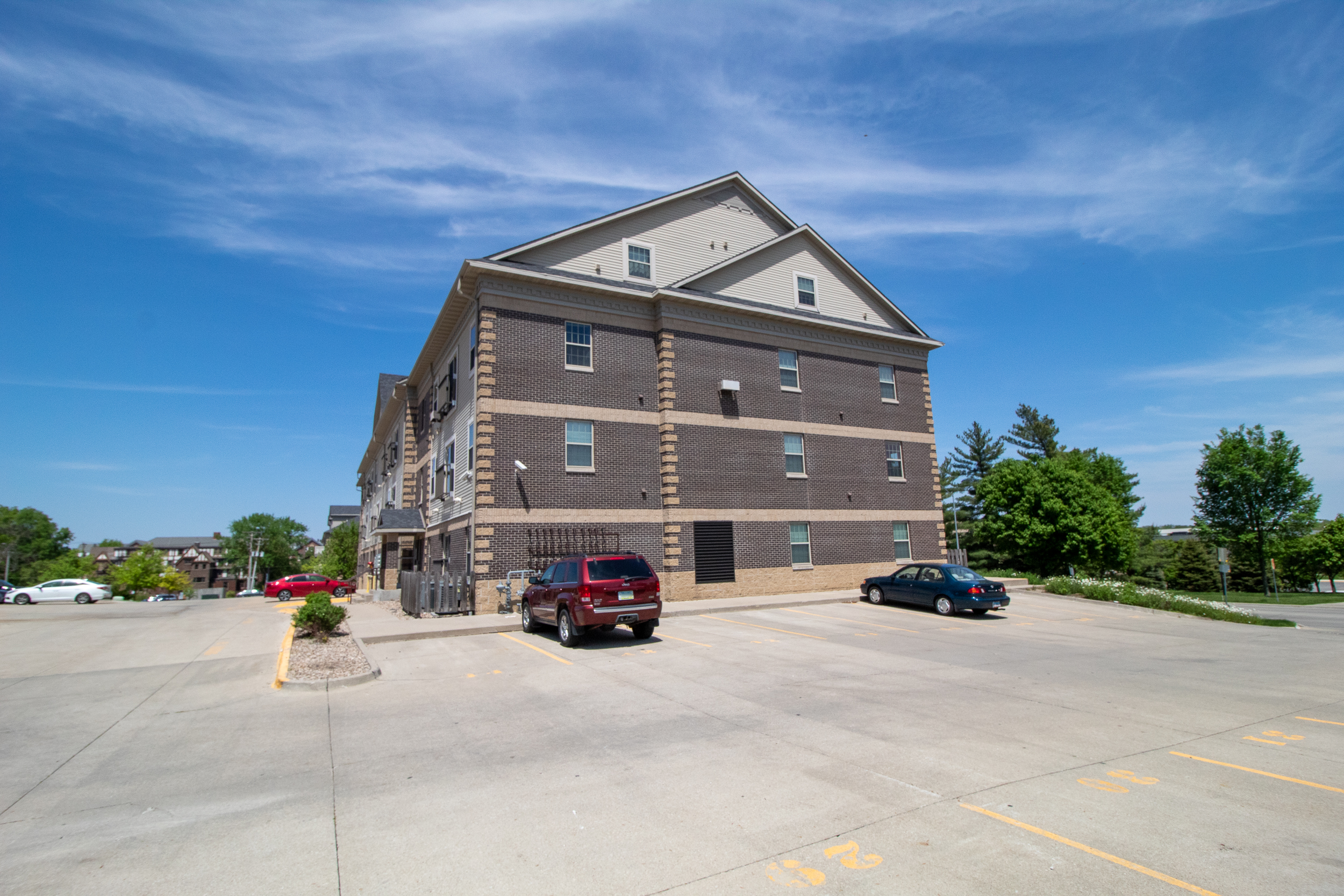 205 Beach Ave – Beach View